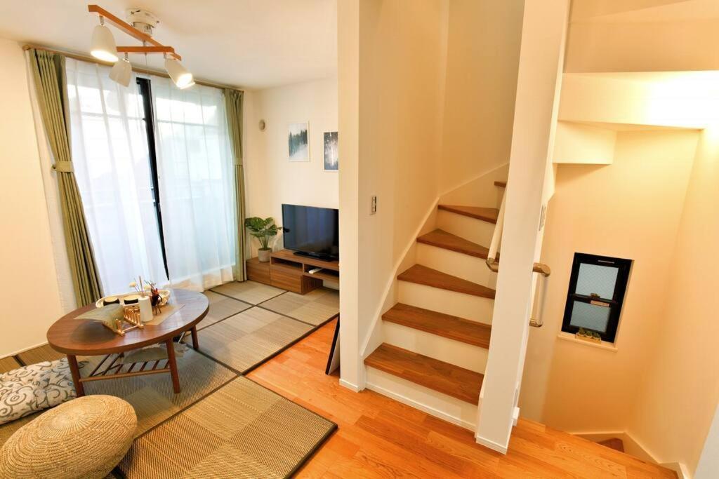 Three-story Japanese-style In Shinjuku *